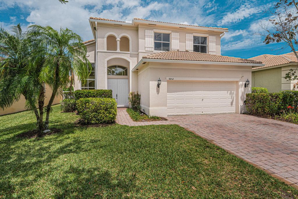 Photo of 5852 Sunberry Circle, Fort Pierce, FL 34951 (MLS # R11077021)