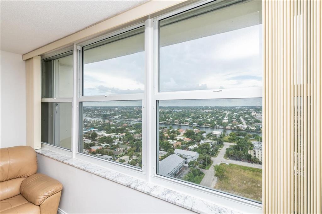 POMPANO BEACH CLUB ASSOC - Residential