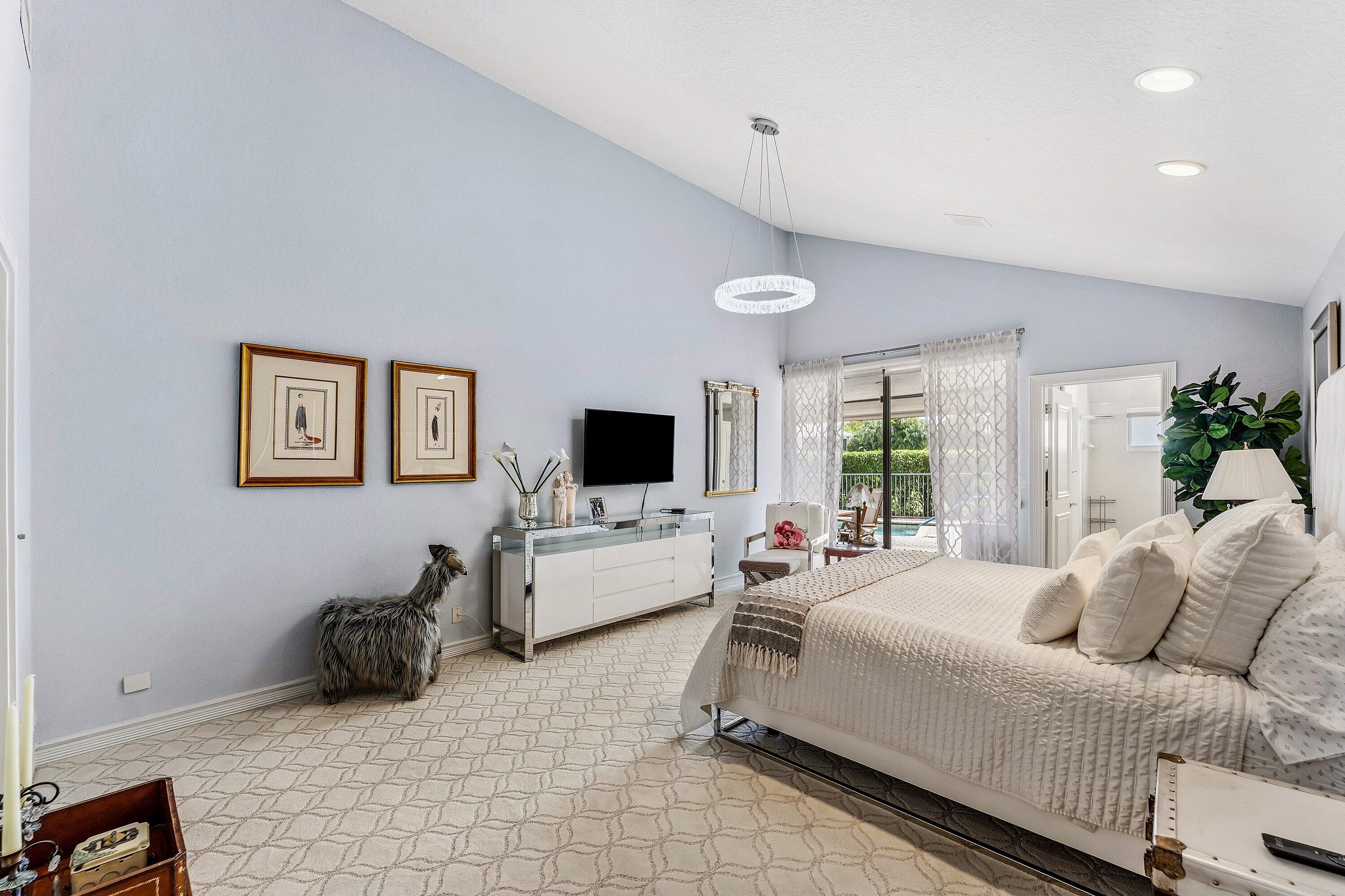 STEEPLE CHASE / POLO CLUB - Residential