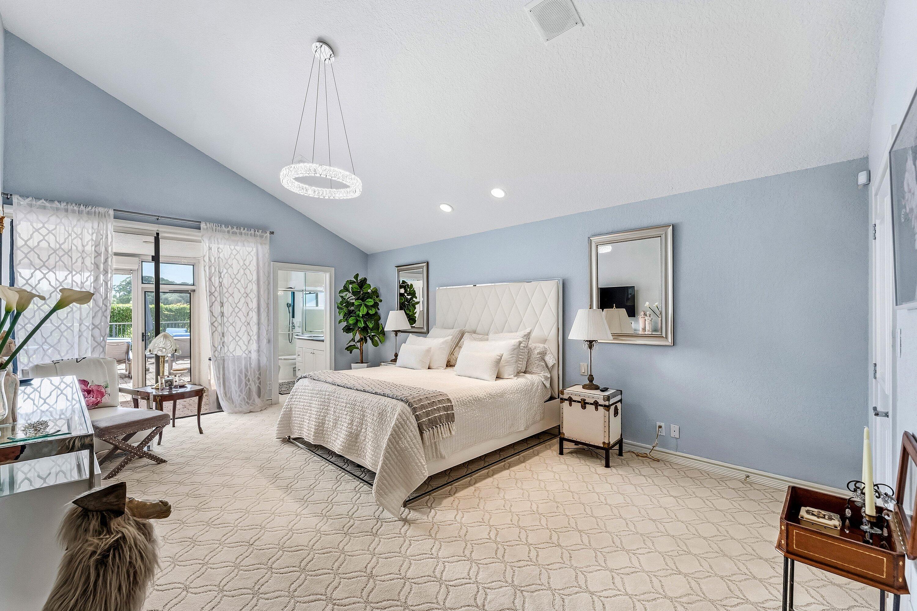 STEEPLE CHASE / POLO CLUB - Residential