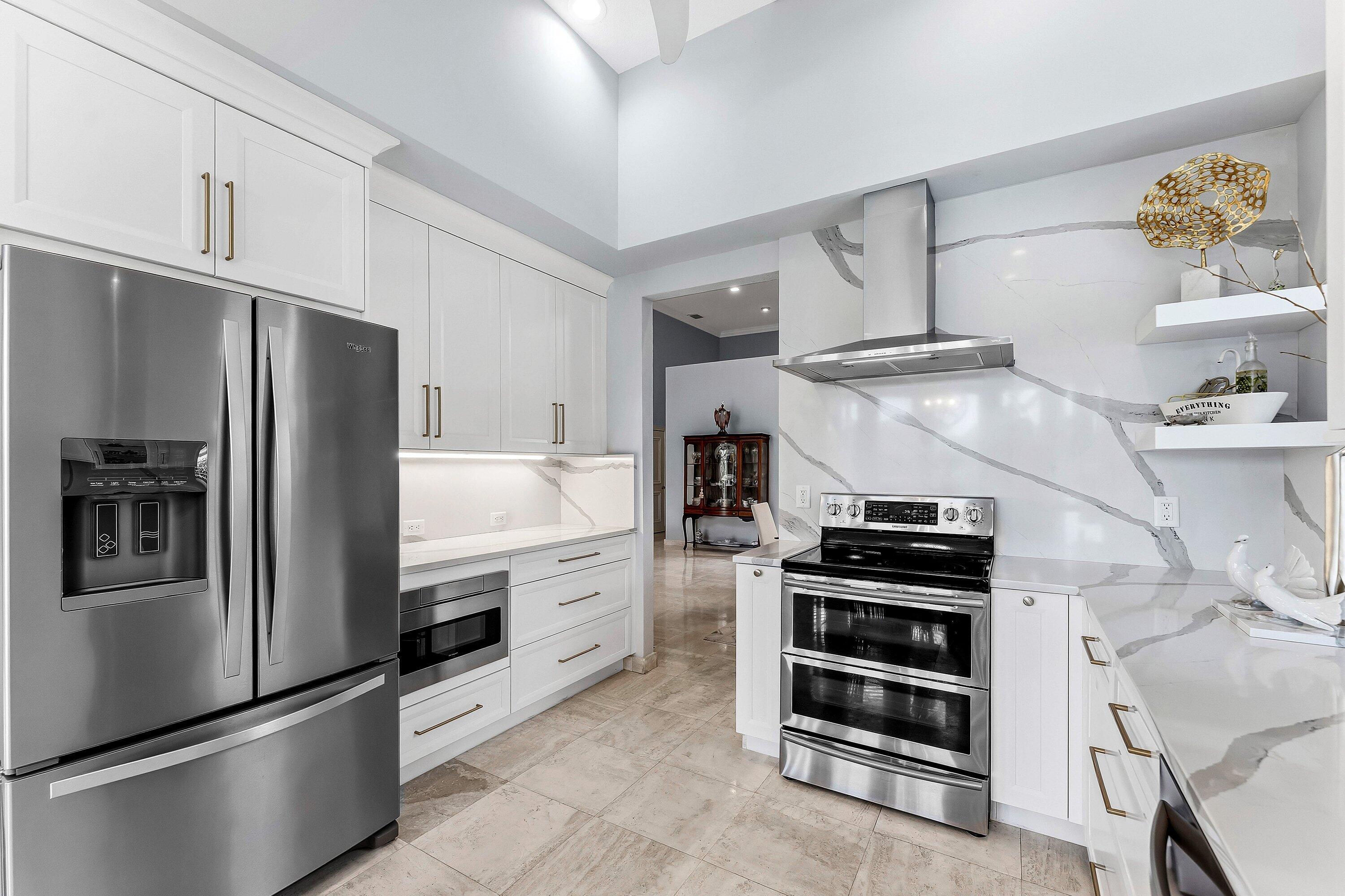 STEEPLE CHASE / POLO CLUB - Residential