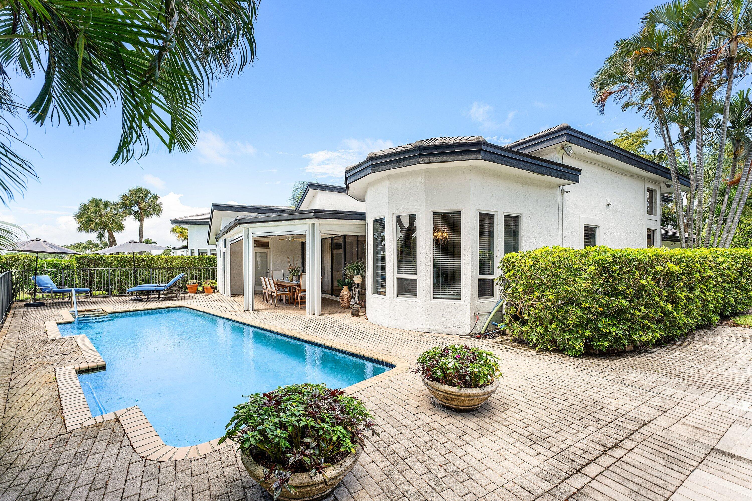 STEEPLE CHASE / POLO CLUB - Residential