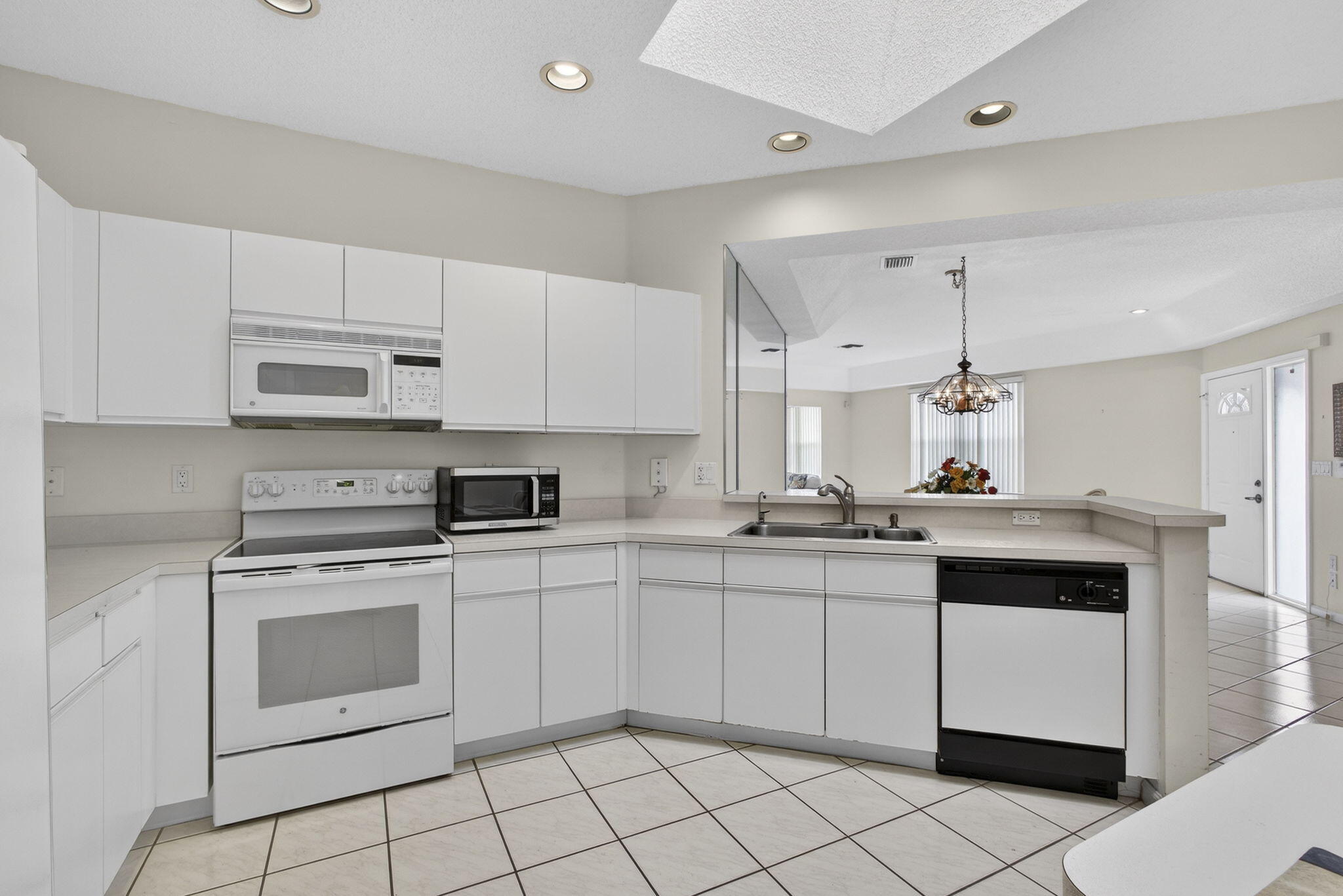 PALM ISLES I, II AND III CONDOS - Residential