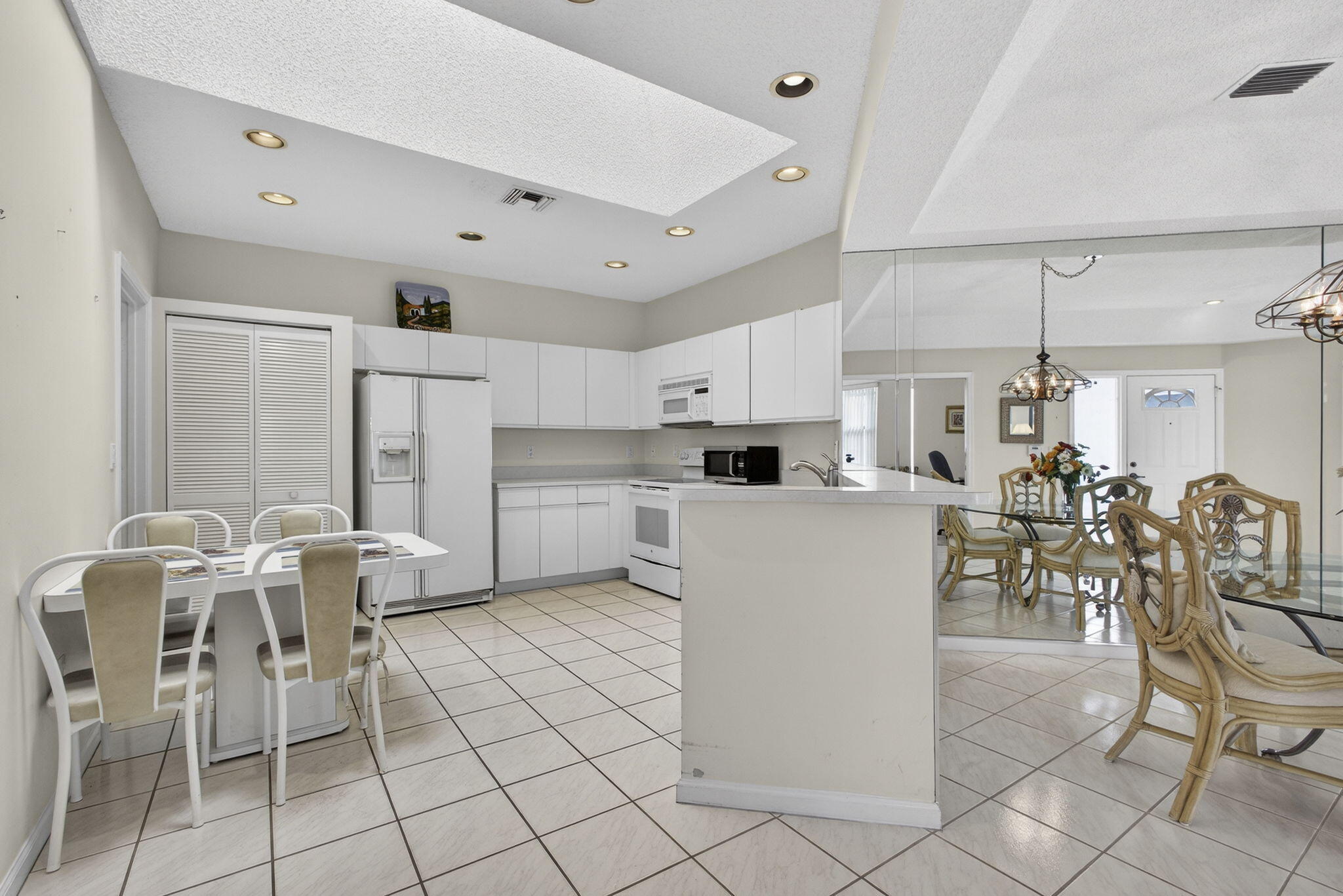 PALM ISLES I, II AND III CONDOS - Residential