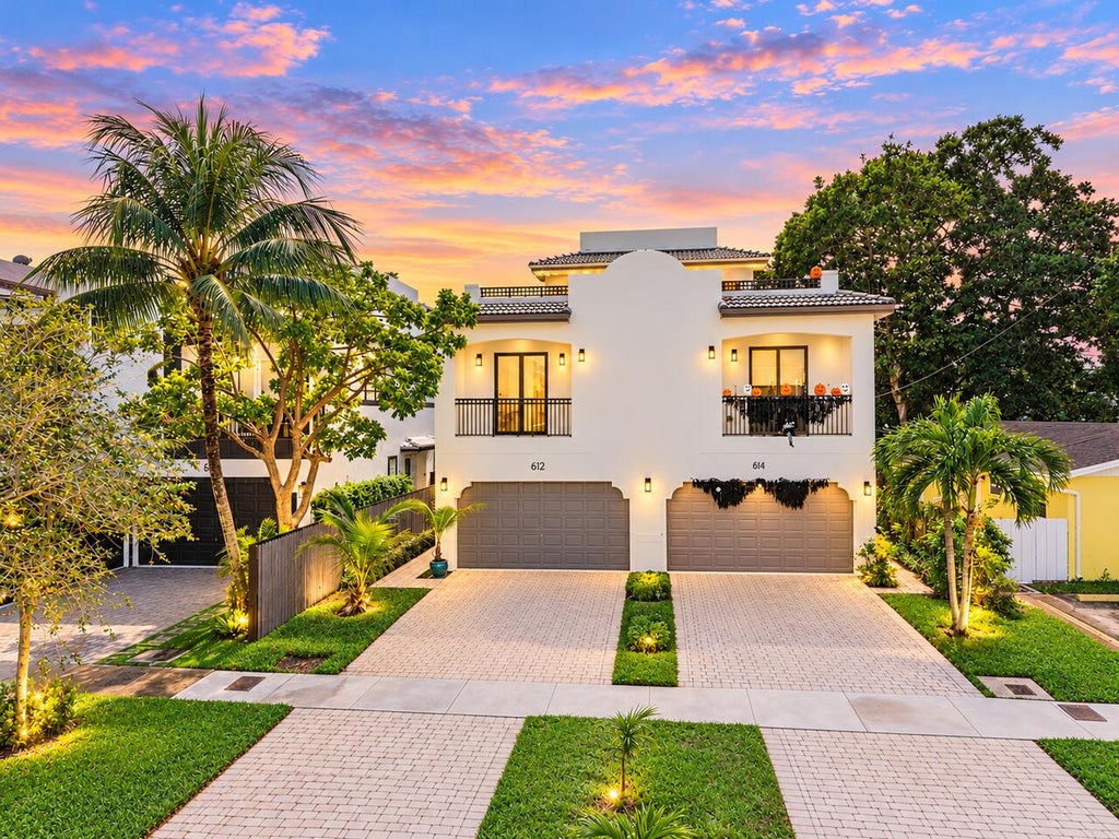 Photo of 612 SW 10th Street, Fort Lauderdale, FL 33315 (MLS # B26091967)