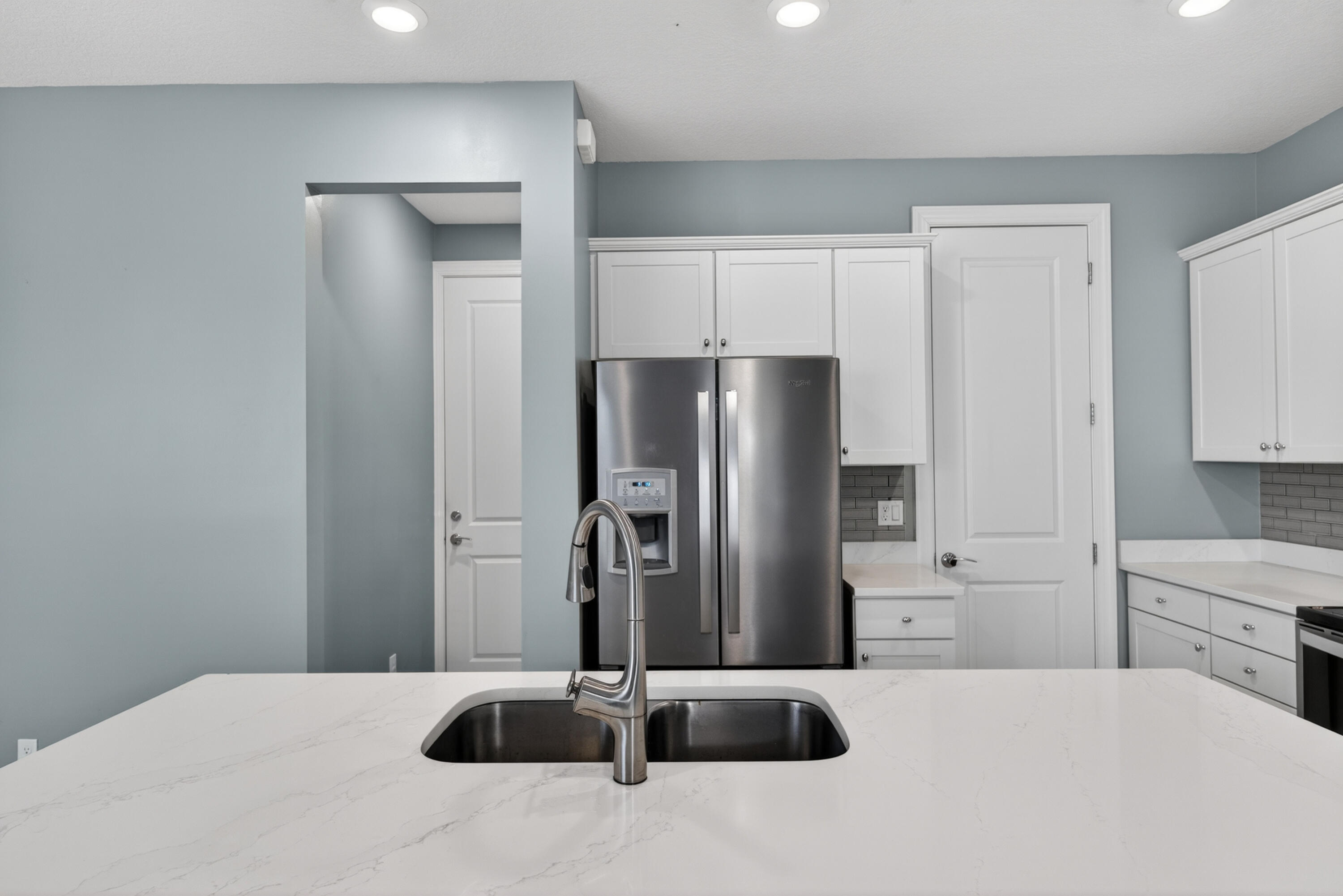 HILLCREST COUNTRY CLUB SOUTH - Residential
