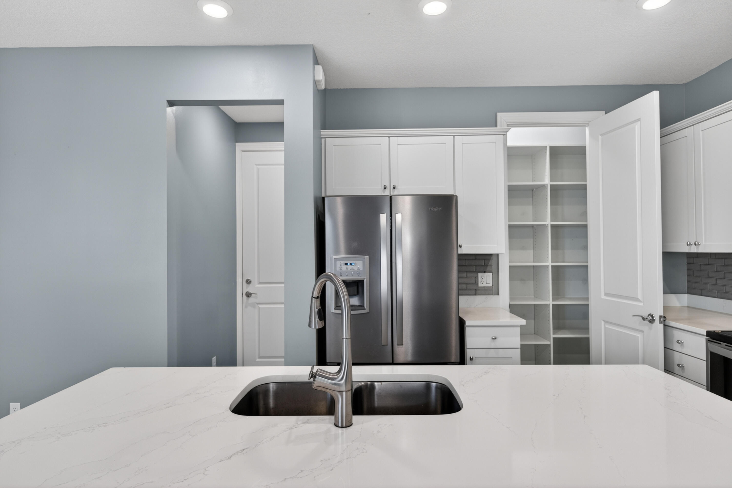 HILLCREST COUNTRY CLUB SOUTH - Residential