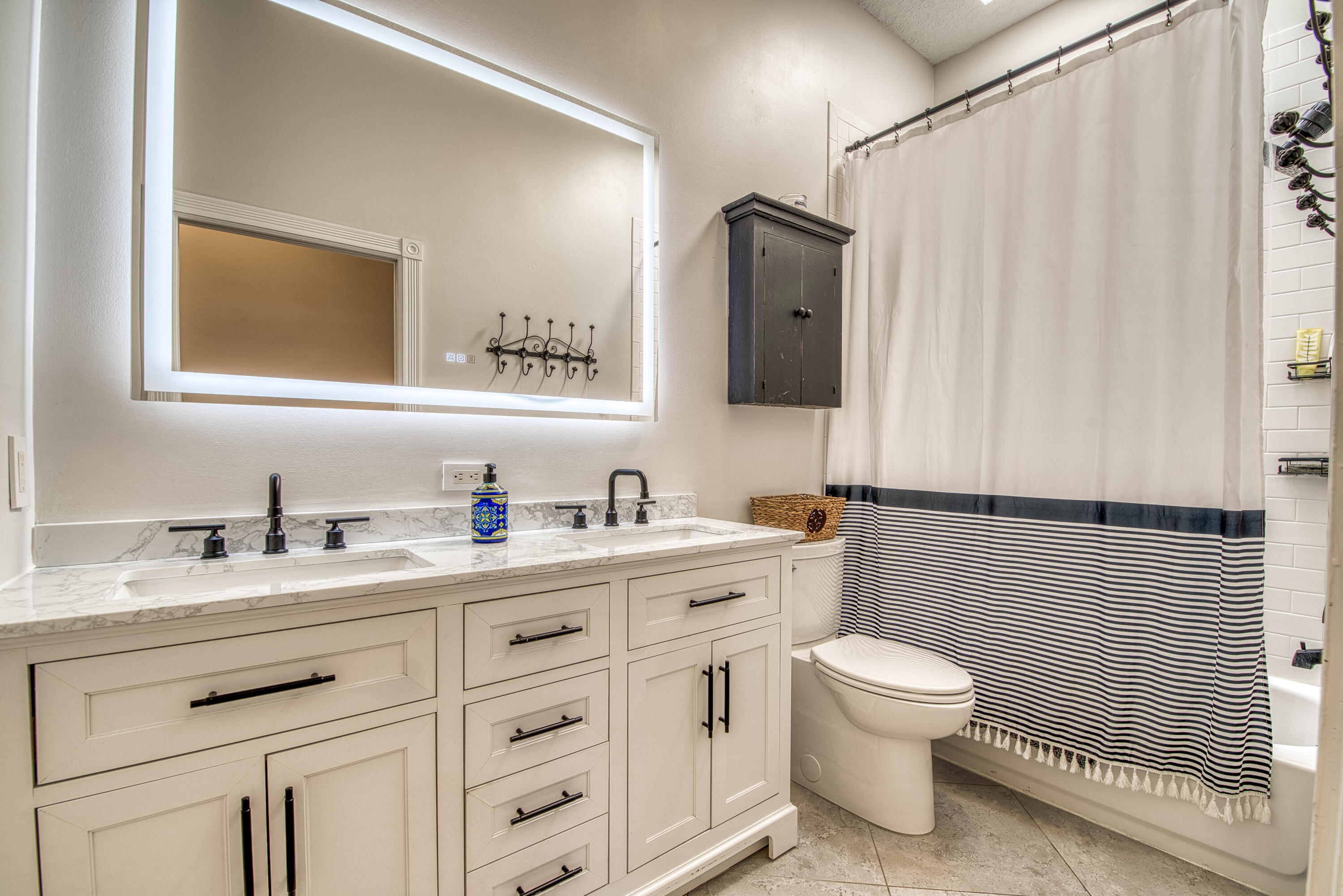 The Hamptons - Residential