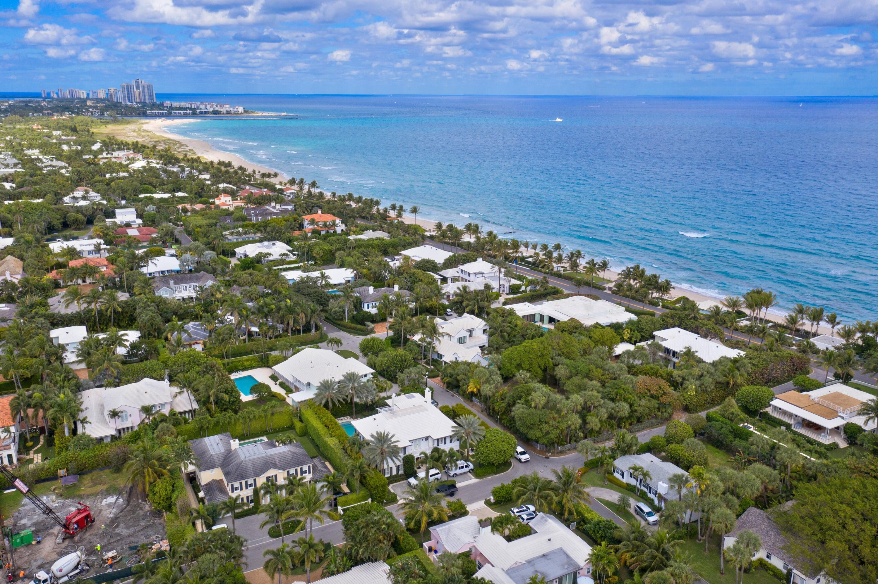 EL ENCANTO REPL IN - Residential