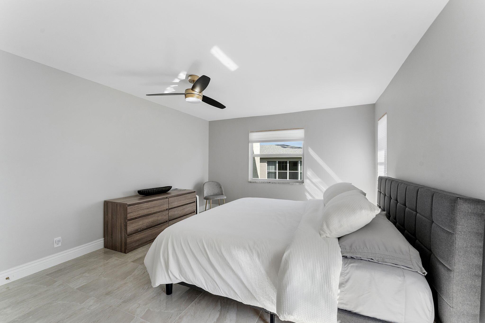 PINES OF DELRAY CONDO - Residential