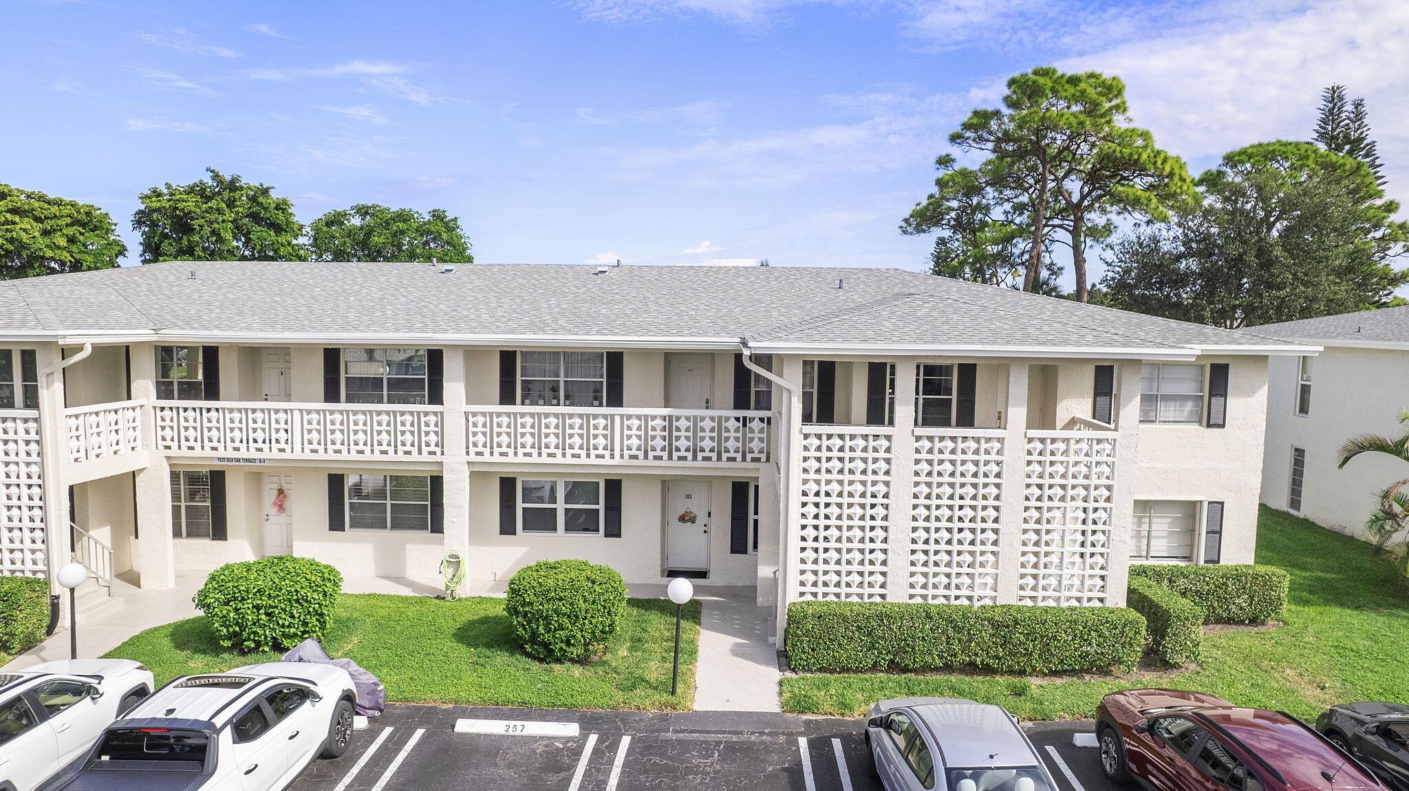 PINES OF DELRAY CONDO - Residential