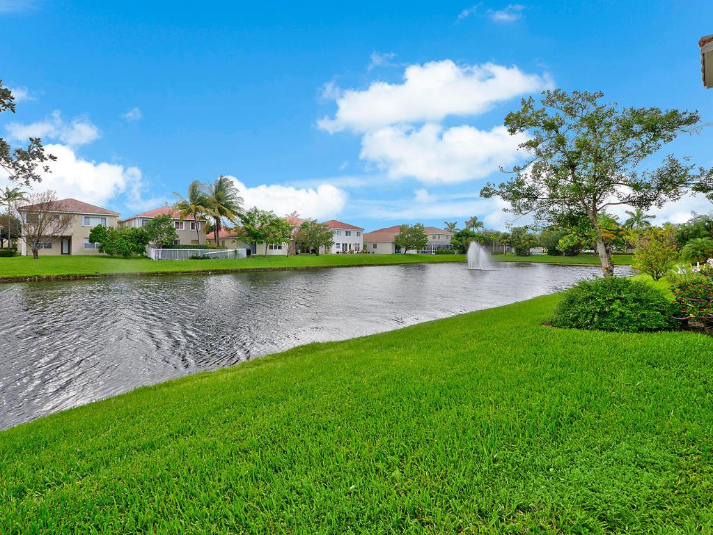 THOUSAND OAKS - Residential