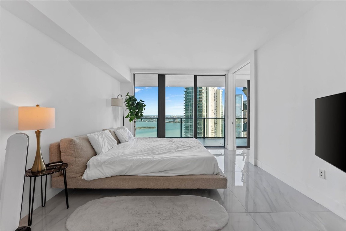 PARAISO BAY - Residential