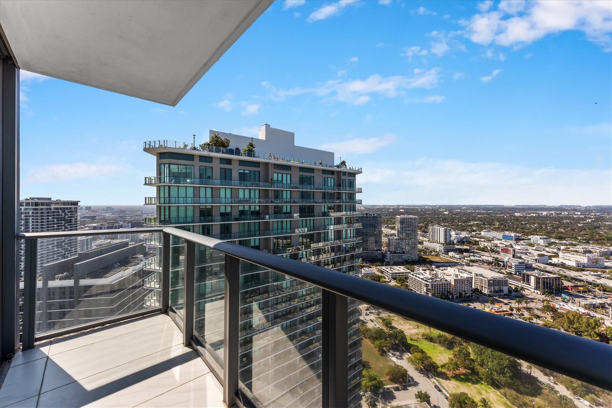 PARAISO BAY - Residential