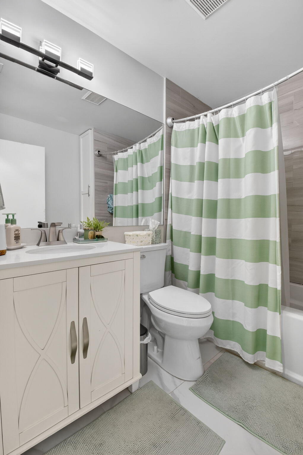 TRACT G OF MISSION BAY - Residential