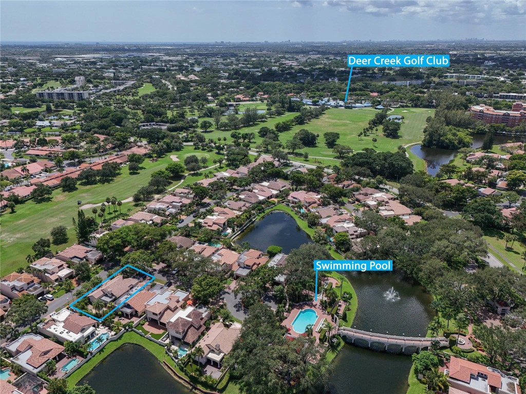 VILLA DESTE CONDO - Residential