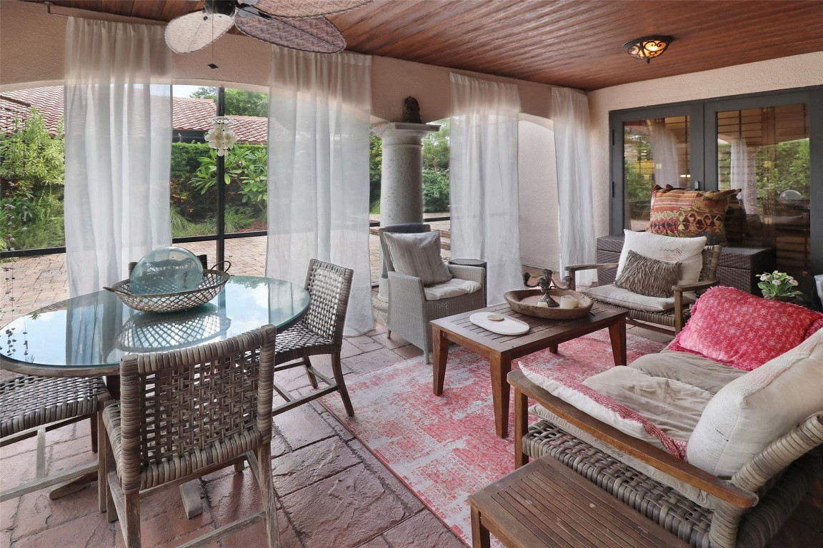 VILLA DESTE CONDO - Residential