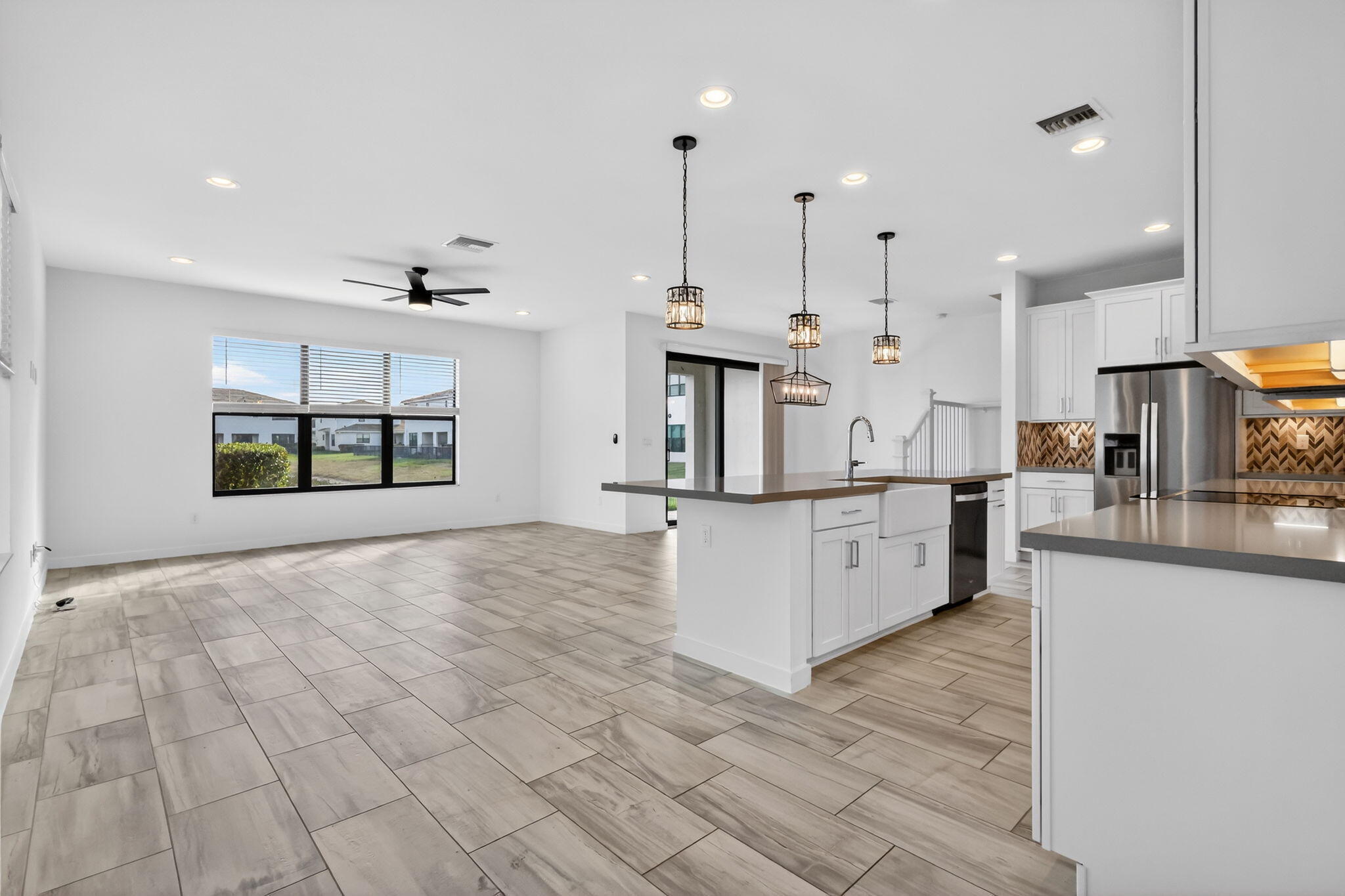 8792 Antarus Drive