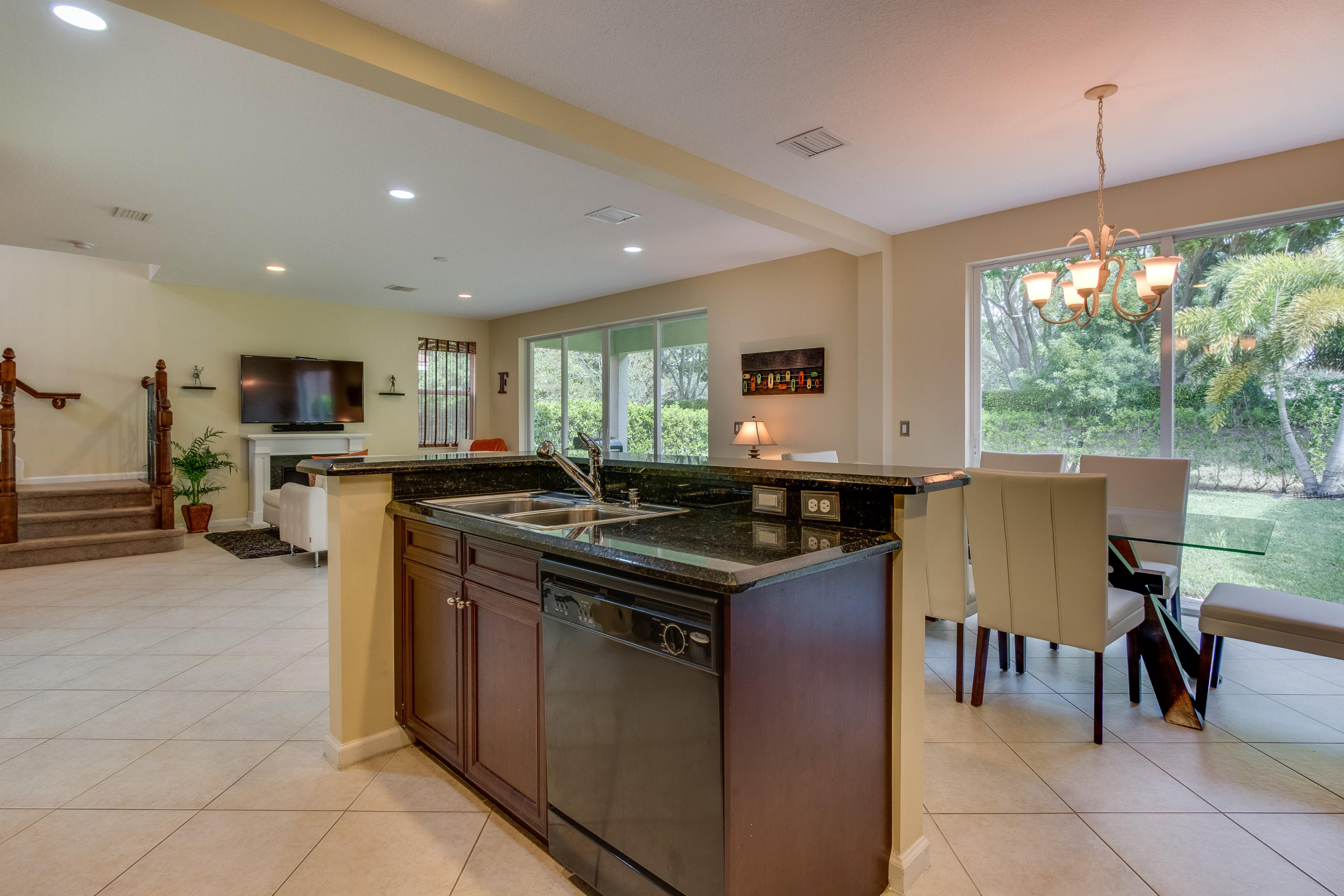 OLYMPIA 2 - Residential