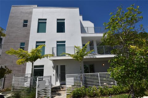 Townhouse in Fort Lauderdale FL 5 11 Ave Ave.jpg