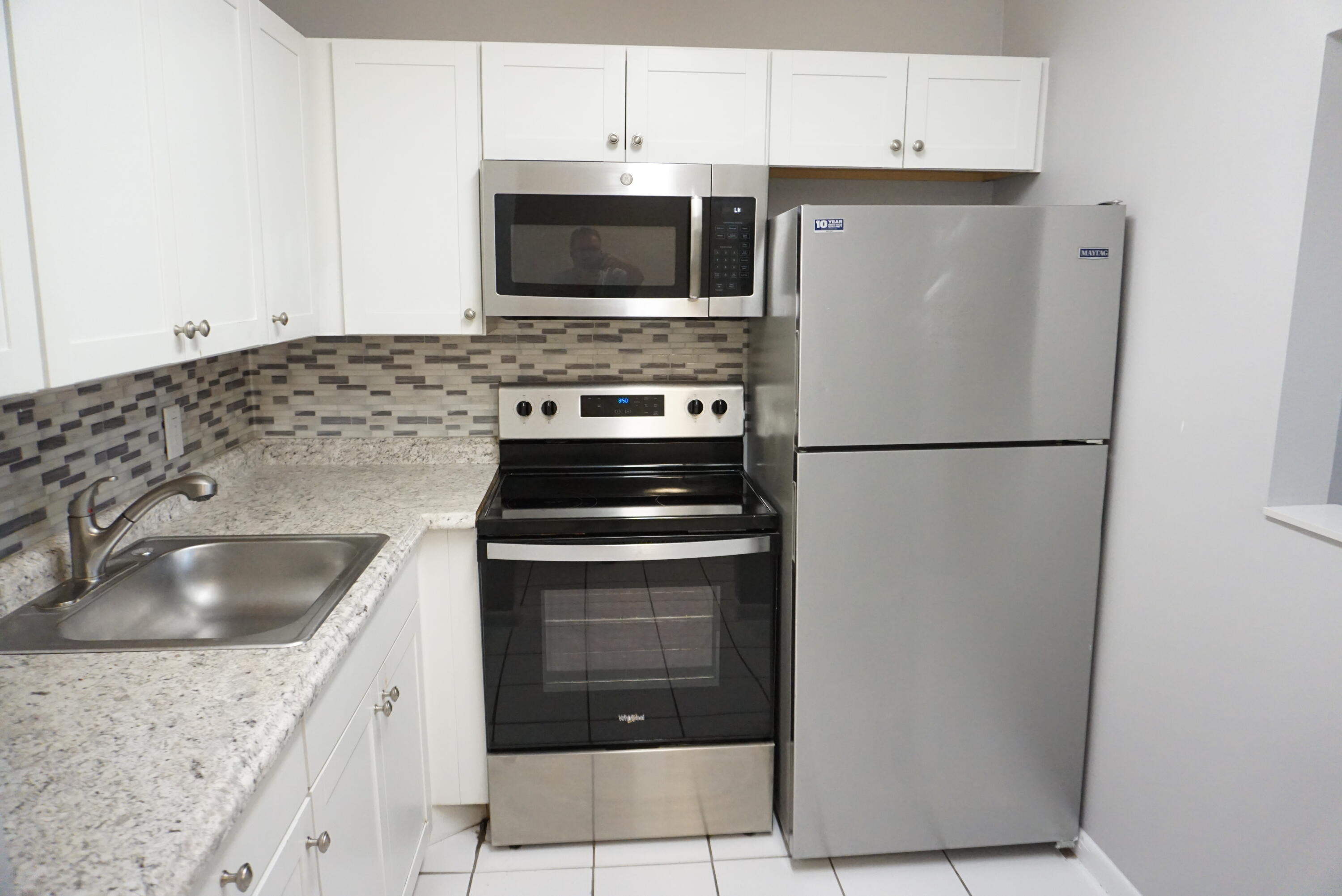 294 Chatham O