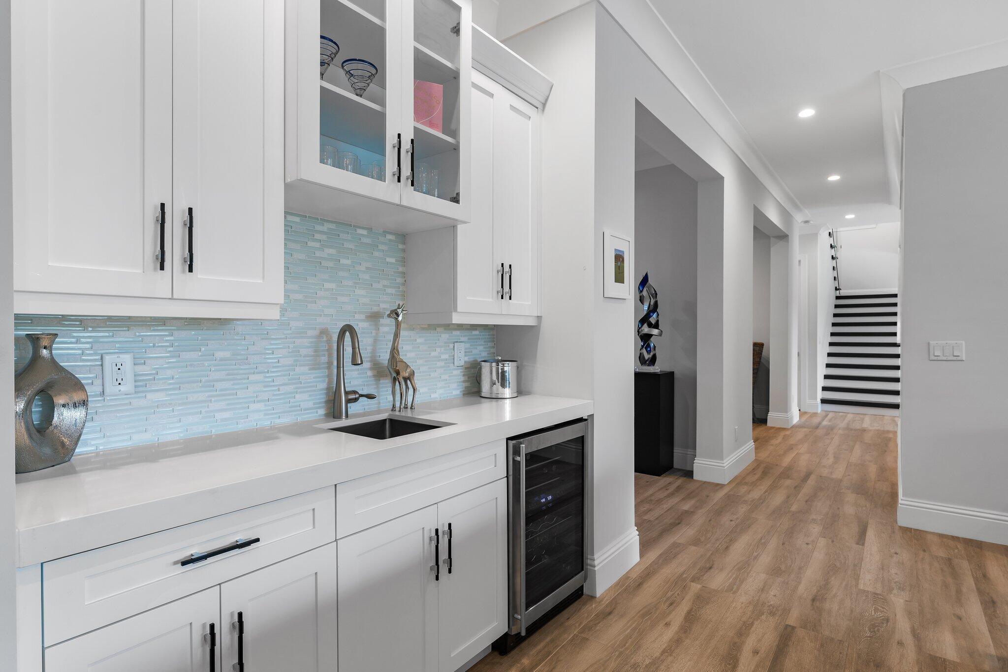 INTRACOASTAL PARK - Residential