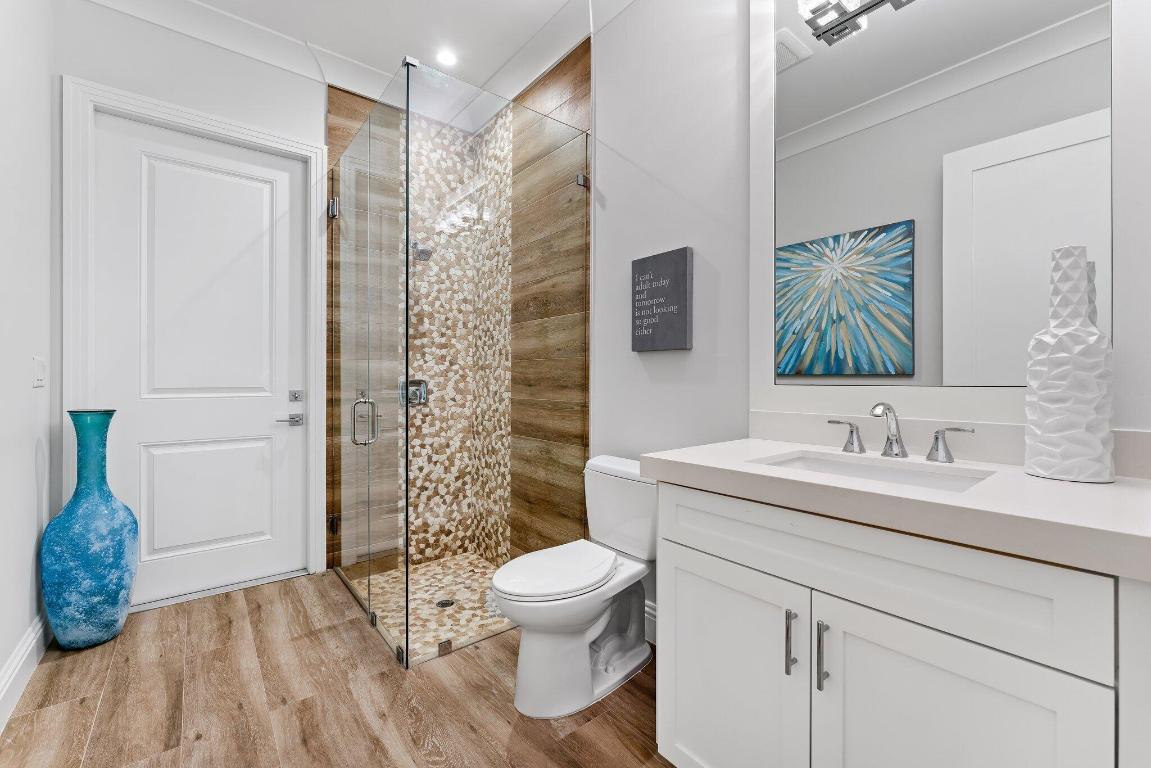 INTRACOASTAL PARK - Residential