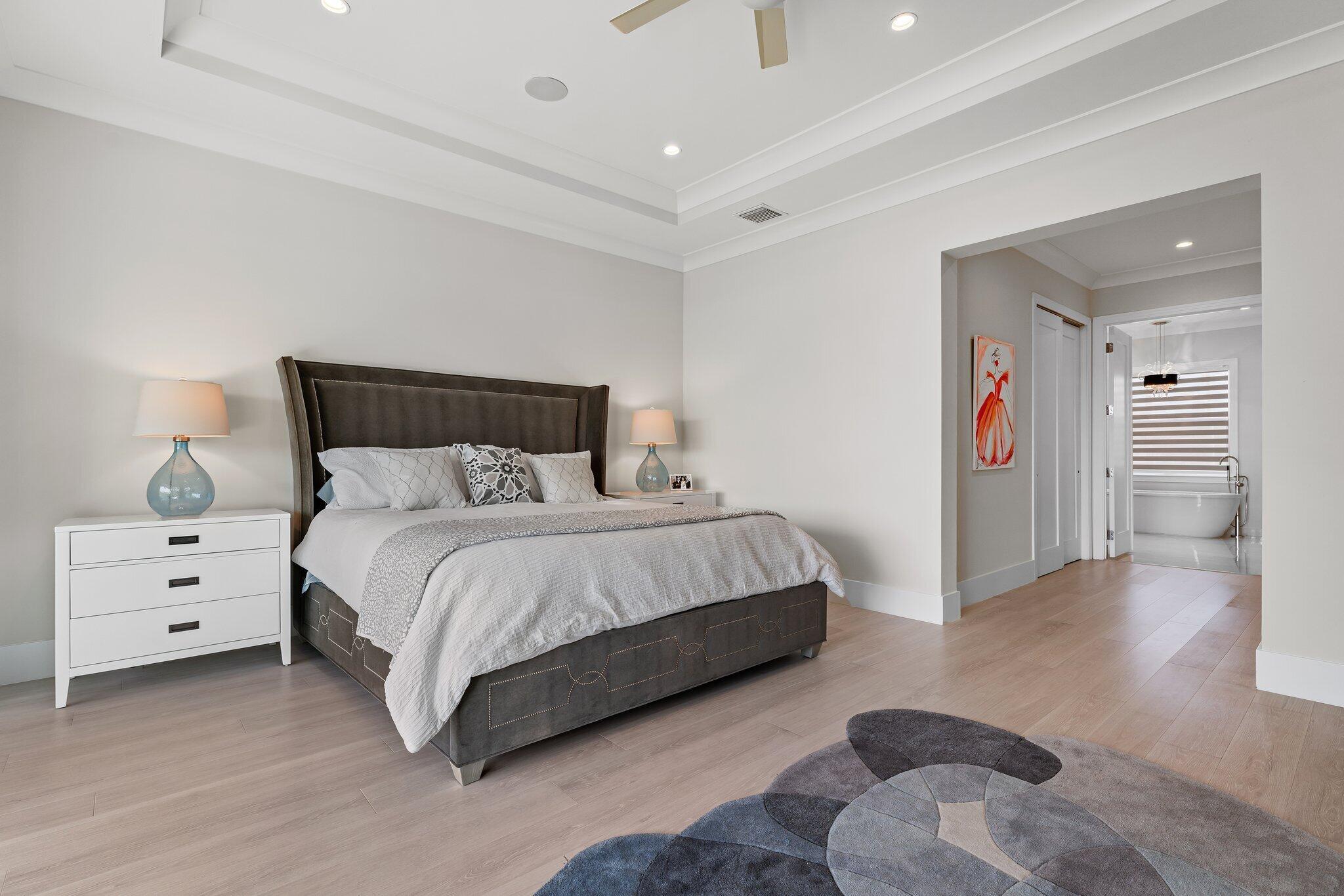 INTRACOASTAL PARK - Residential