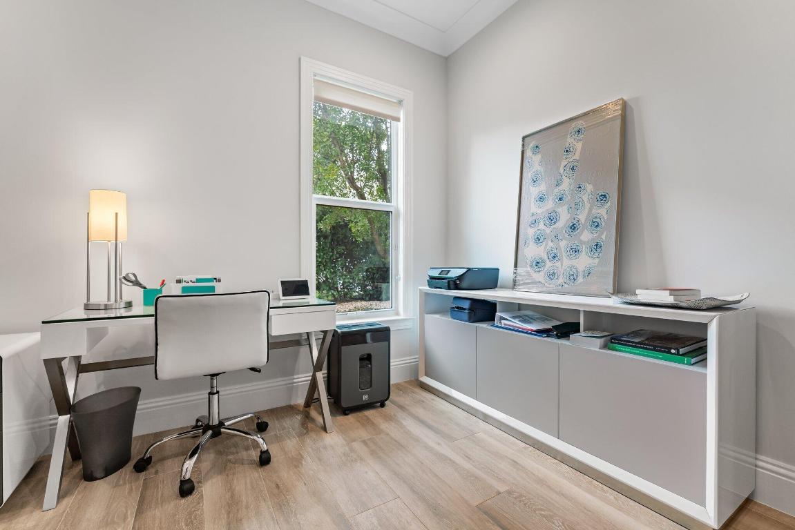 INTRACOASTAL PARK - Residential