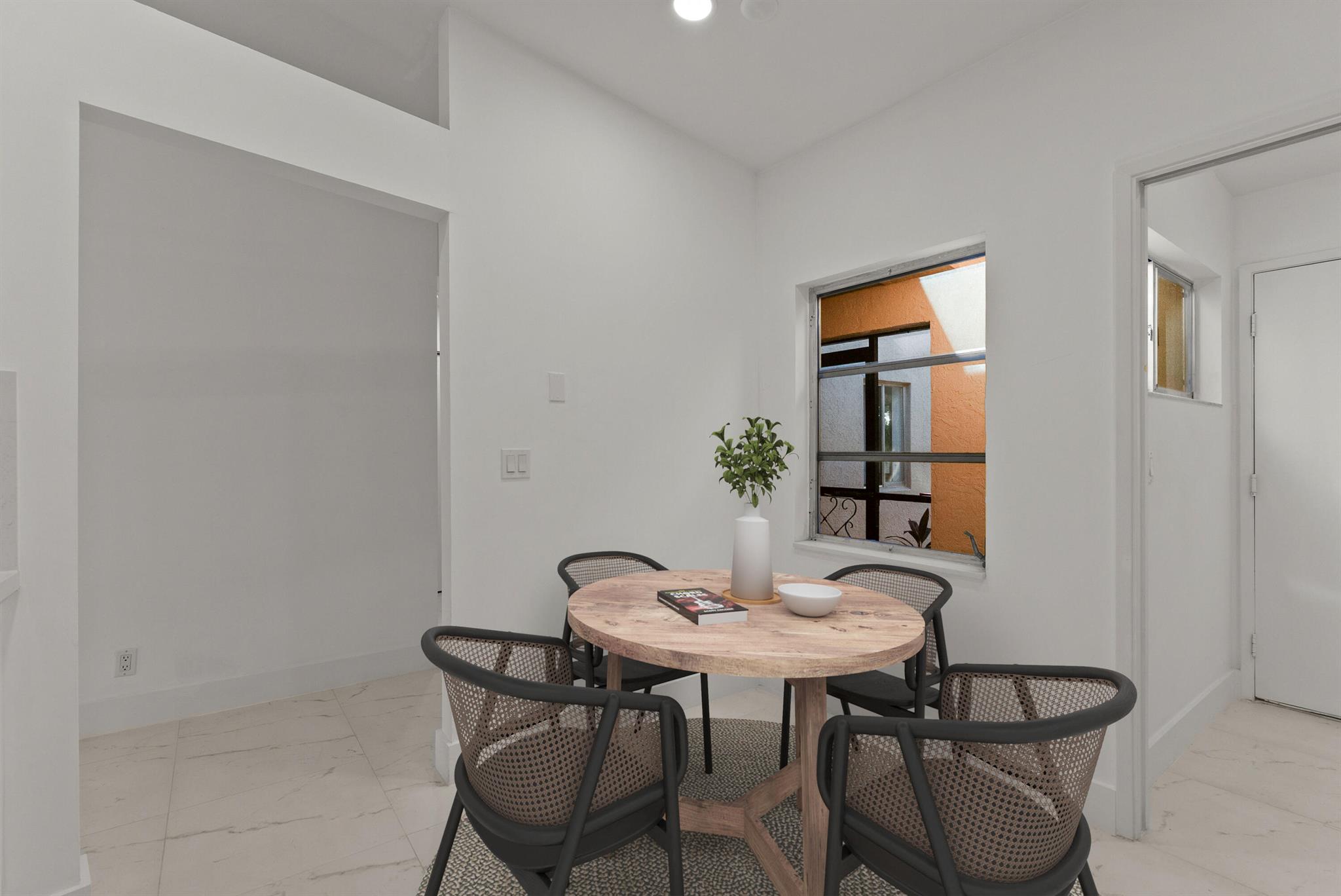 WHISPER WALK - Residential