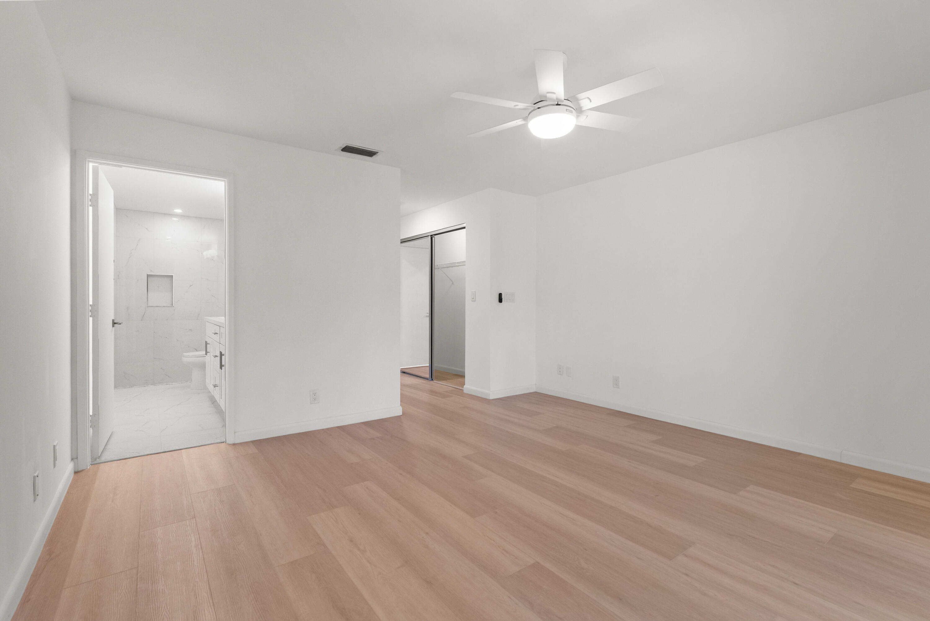 WHISPER WALK - Residential