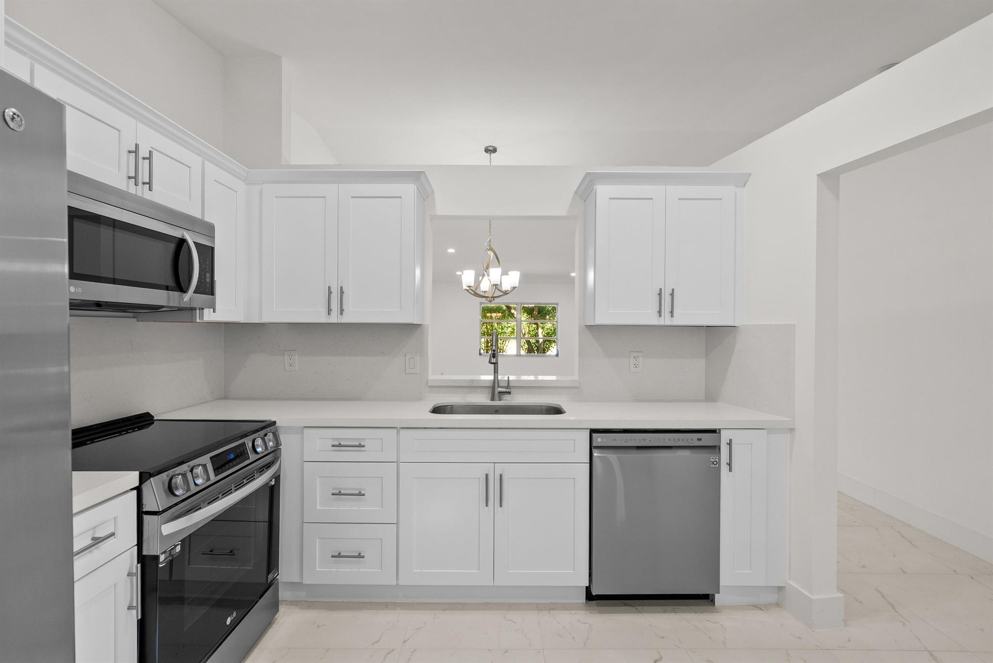 WHISPER WALK - Residential