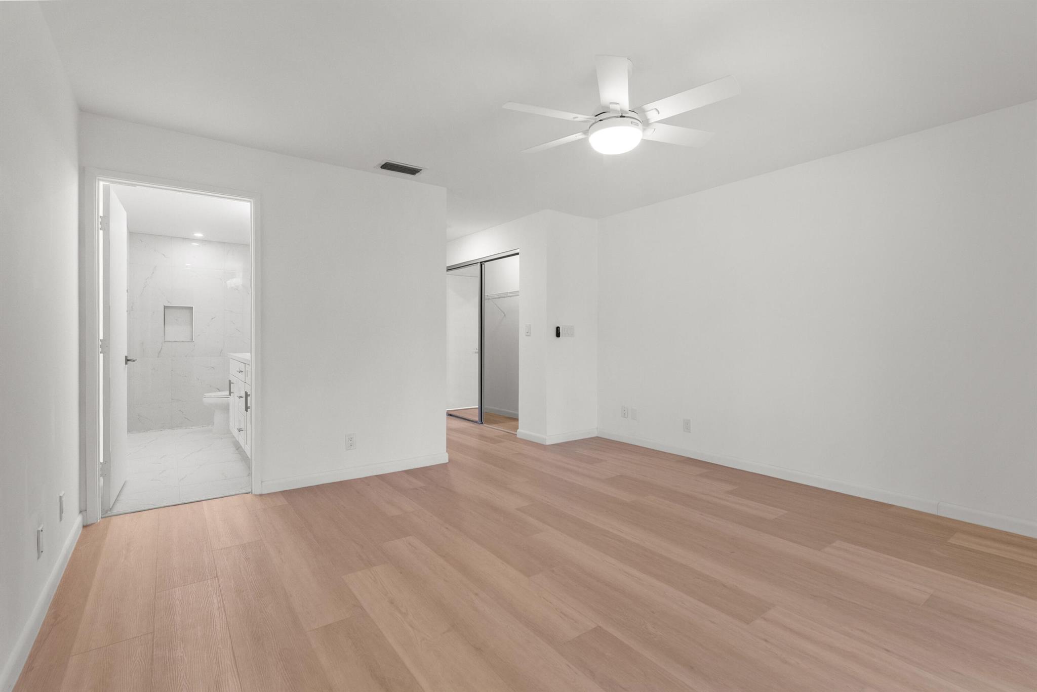 WHISPER WALK - Residential