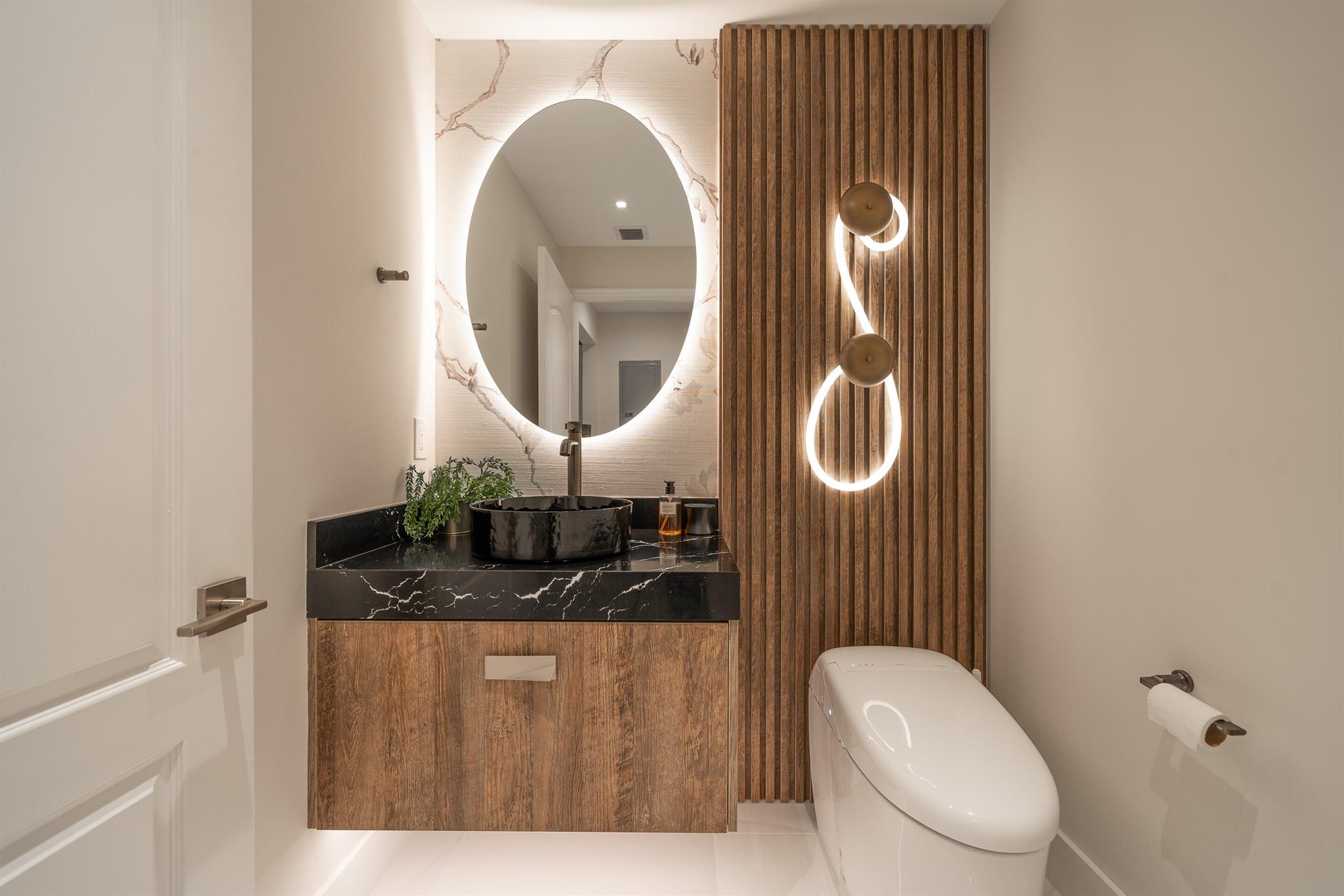 200 EAST PALMETTO PARK CO - Residential