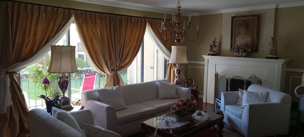 Photo of 18560 SE Wood Haven Lane #G, Jupiter, FL 33469 (MLS # B26036719)