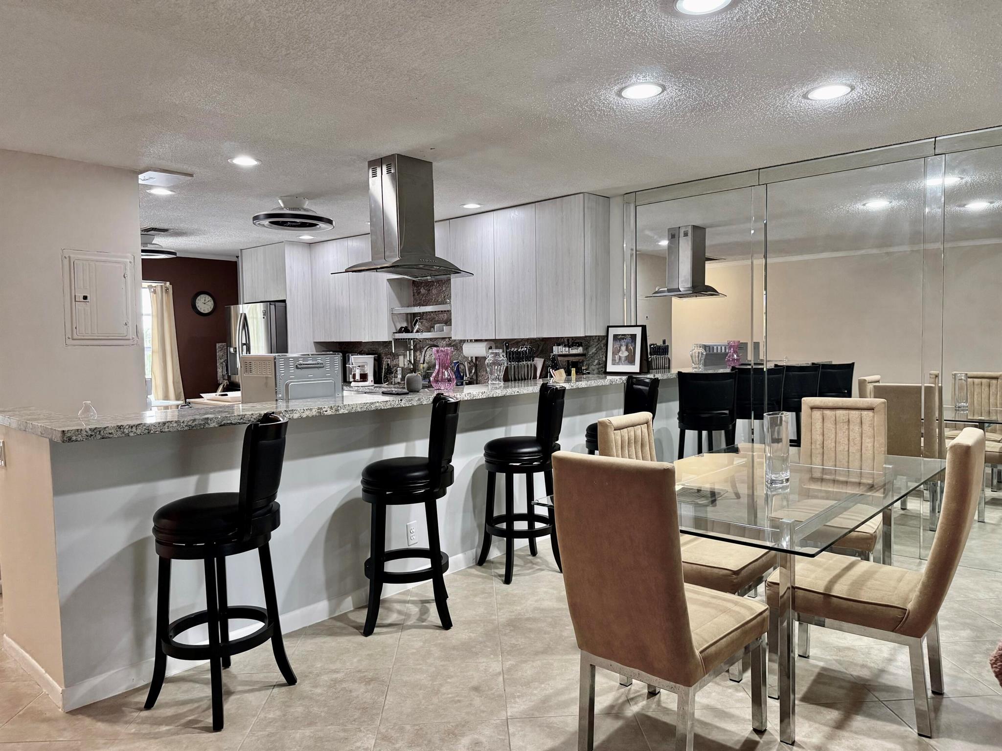 1710 NW 18th Avenue 204