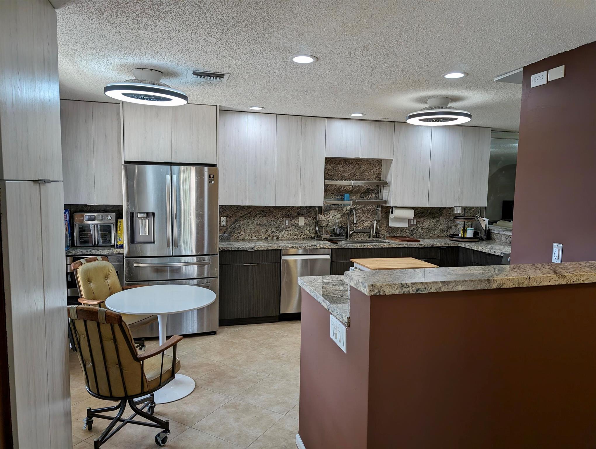 1710 NW 18th Avenue 204