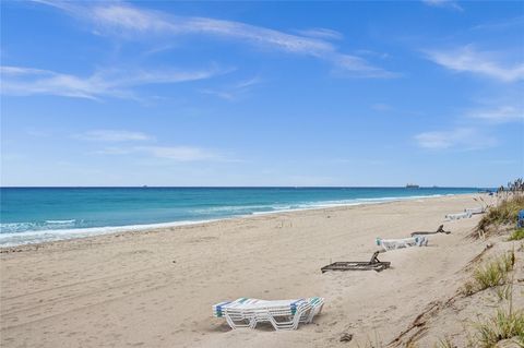 A home in Palm Beach Shores