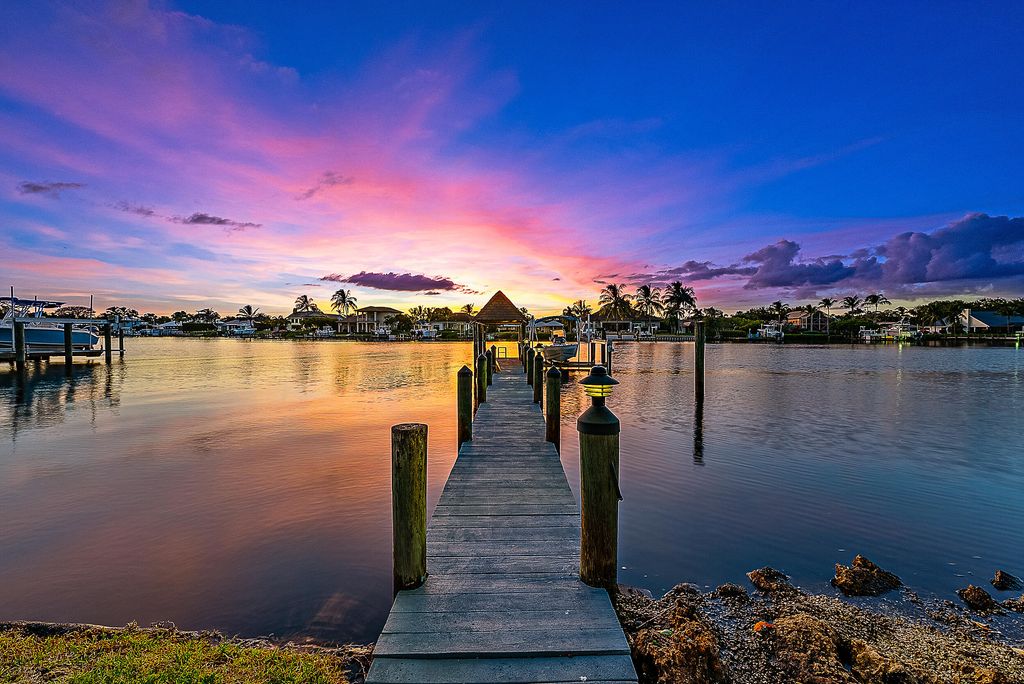 Photo of 18781 SE River Ridge Road, Jupiter, FL 33469 (MLS # R10935702)