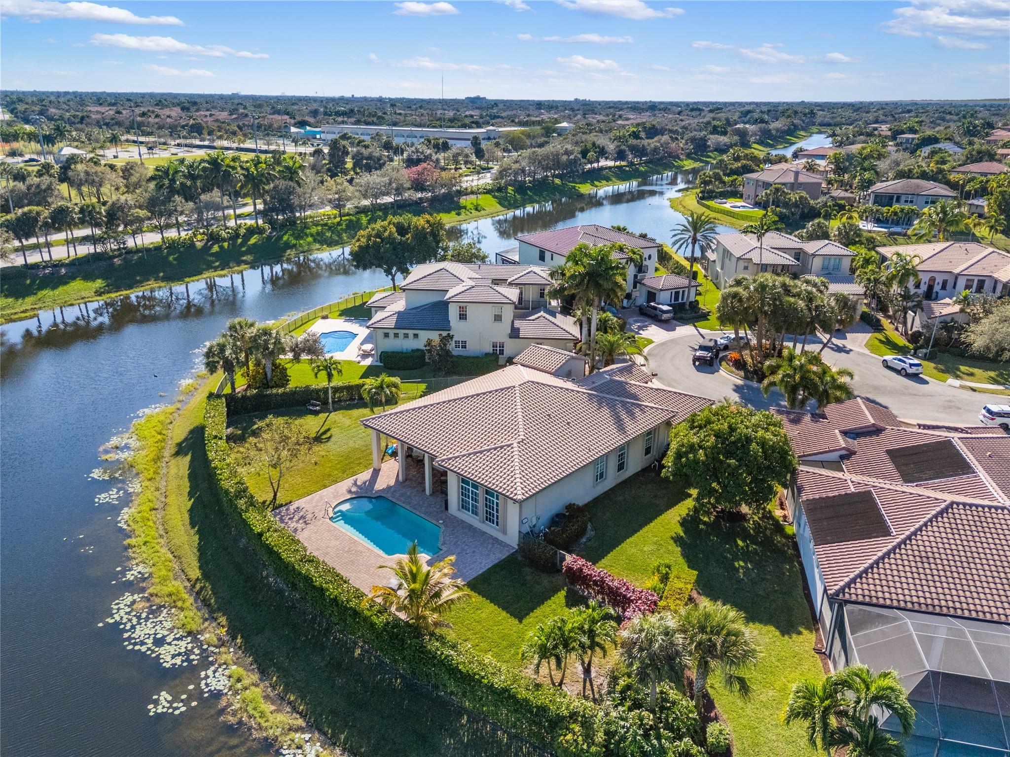 Meadowbrook/Heron Bay - Residential