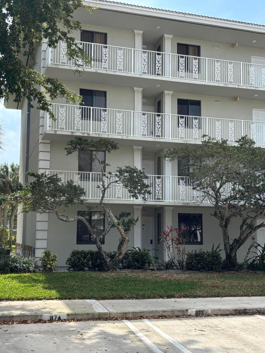 Photo of 2561 Village Boulevard, West Palm Beach, FL 33409 (MLS # B26023106)