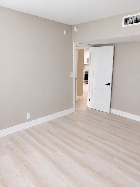 Tiny photo for 3900 Oaks Clubhouse Drive #101, Pompano Beach, FL 33069 (MLS # B26087998)