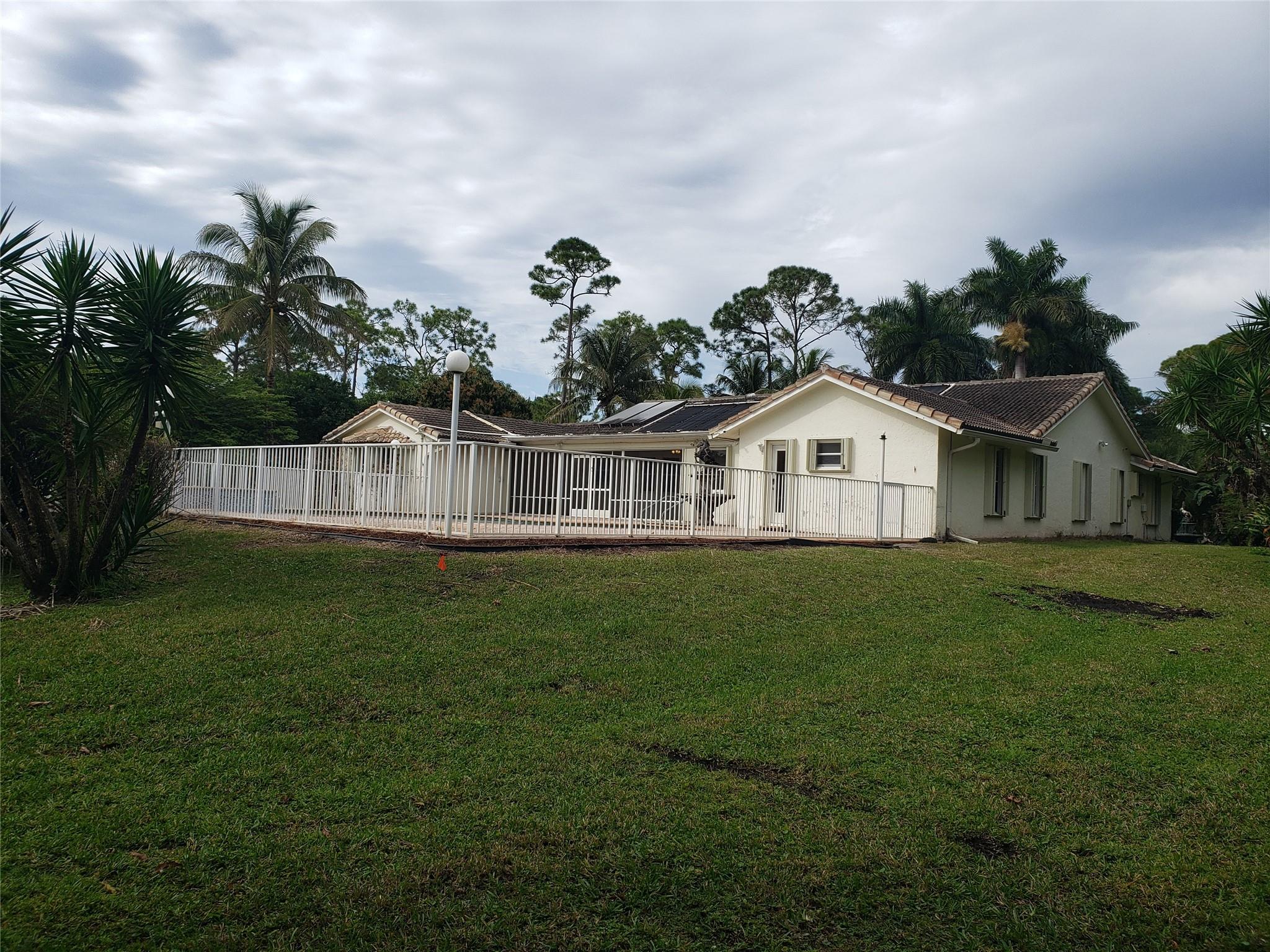 THE ACREAGE - Residential
