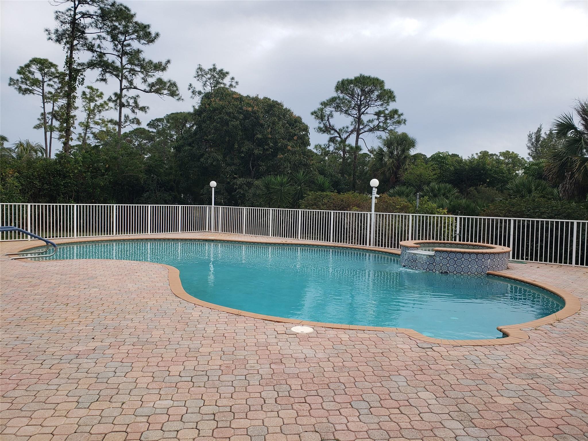 THE ACREAGE - Residential
