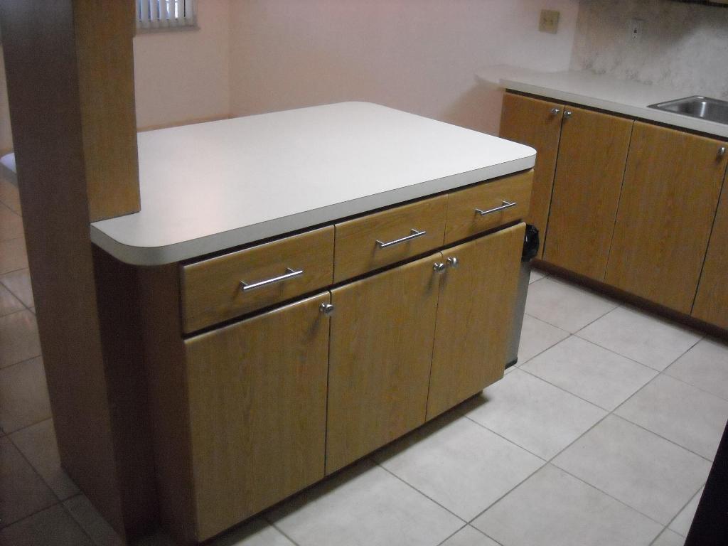 STRATFORD CONDOMINIUM - Residential