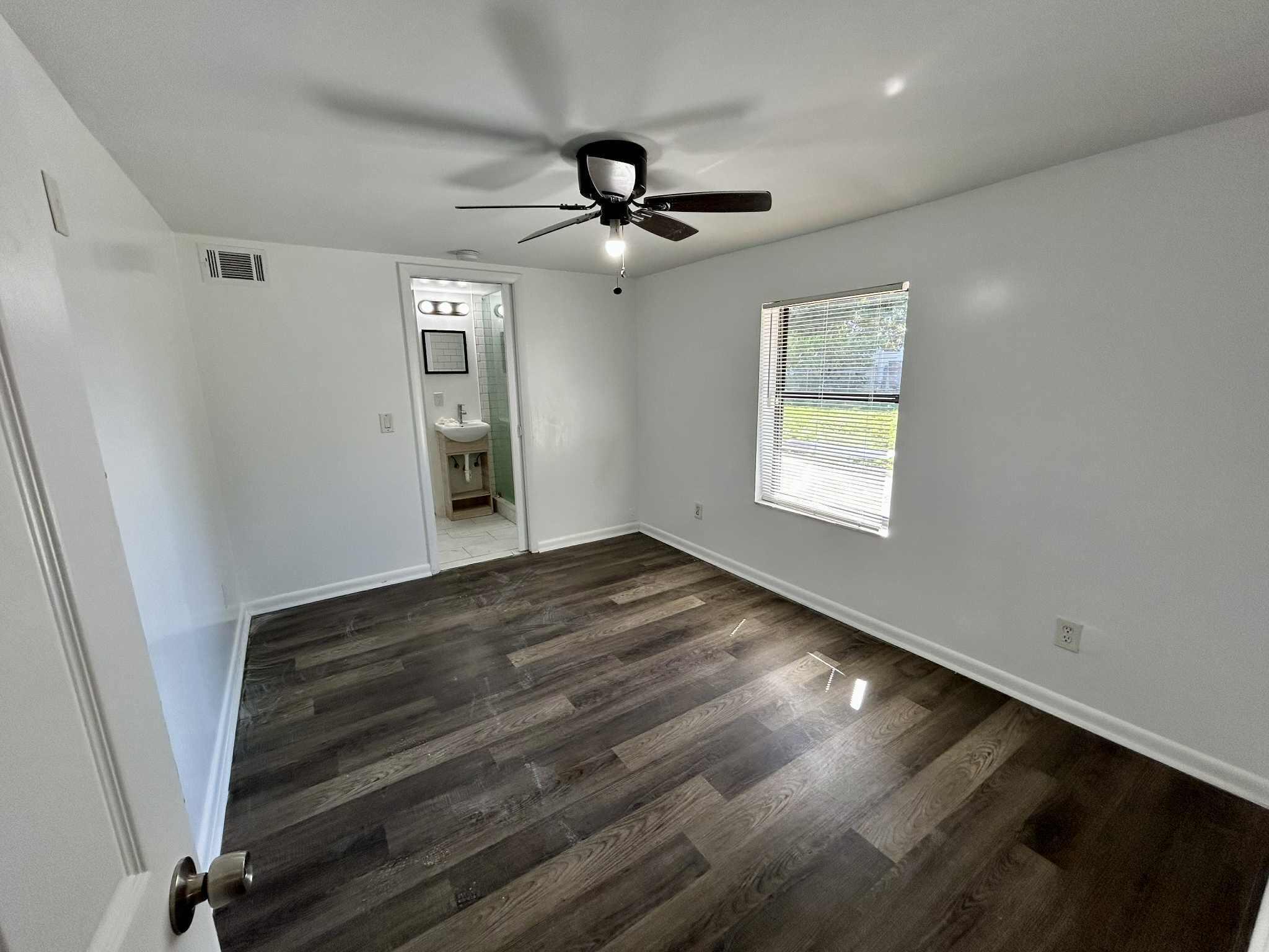 RIVER PARK UNIT 4 - Residential Lease
