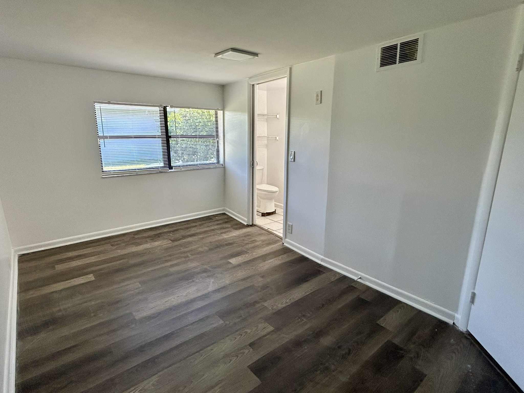 RIVER PARK UNIT 4 - Residential Lease