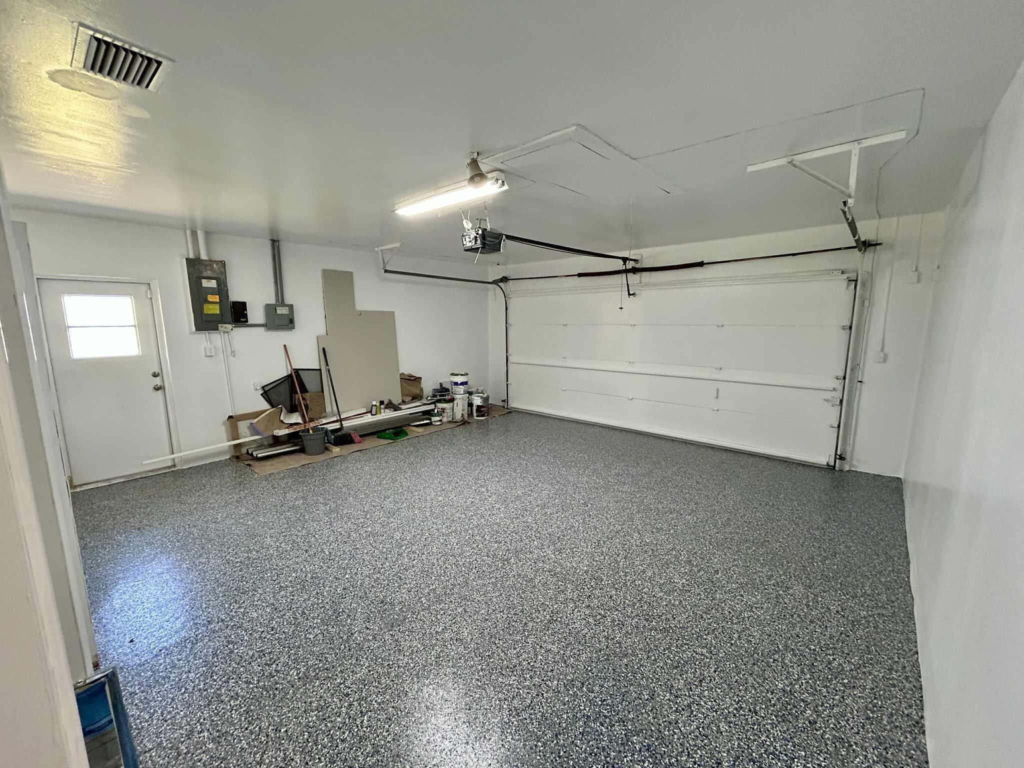 RIVER PARK UNIT 4 - Residential Lease