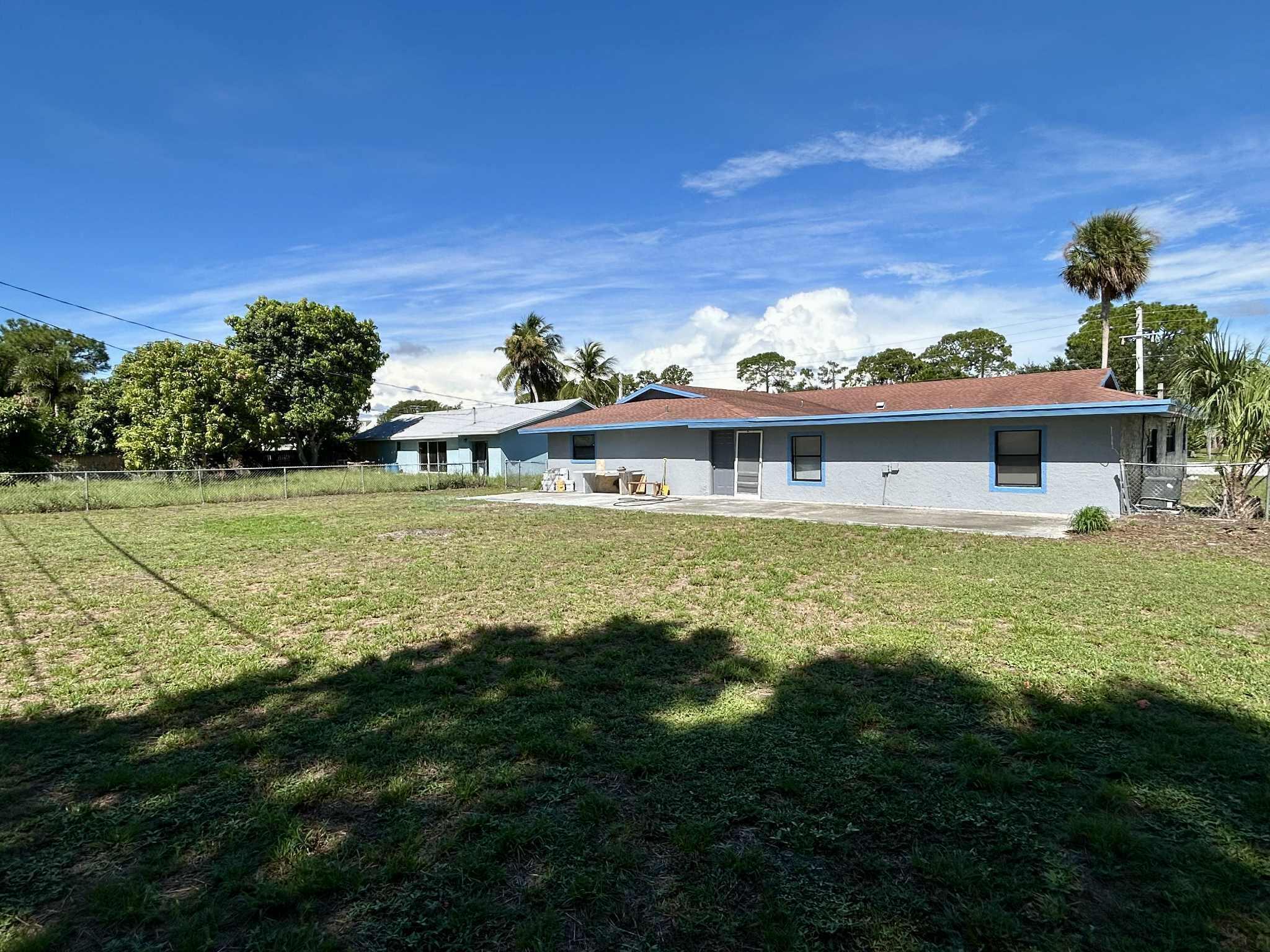 RIVER PARK UNIT 4 - Residential Lease