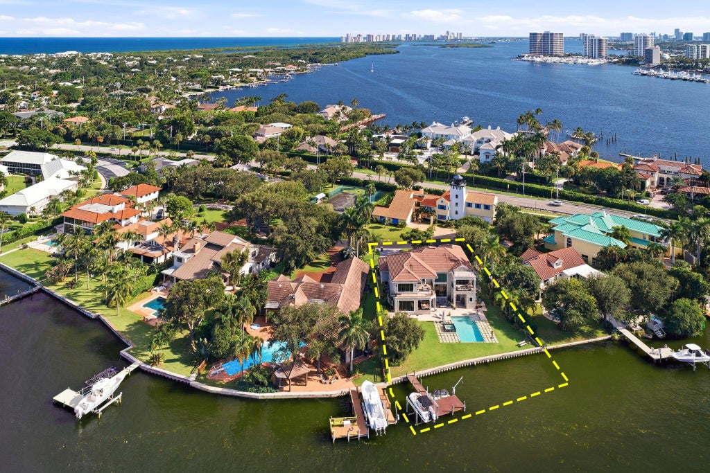 Photo of 1950 Portage Landing N, North Palm Beach, FL 33408 (MLS # B26086395)
